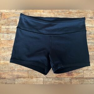 Ivivva by Lululemon Girls Black athletic shorts size 12